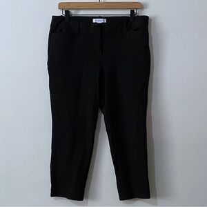 Liz Claiborne Black Ponte Ankle Cropped Pants